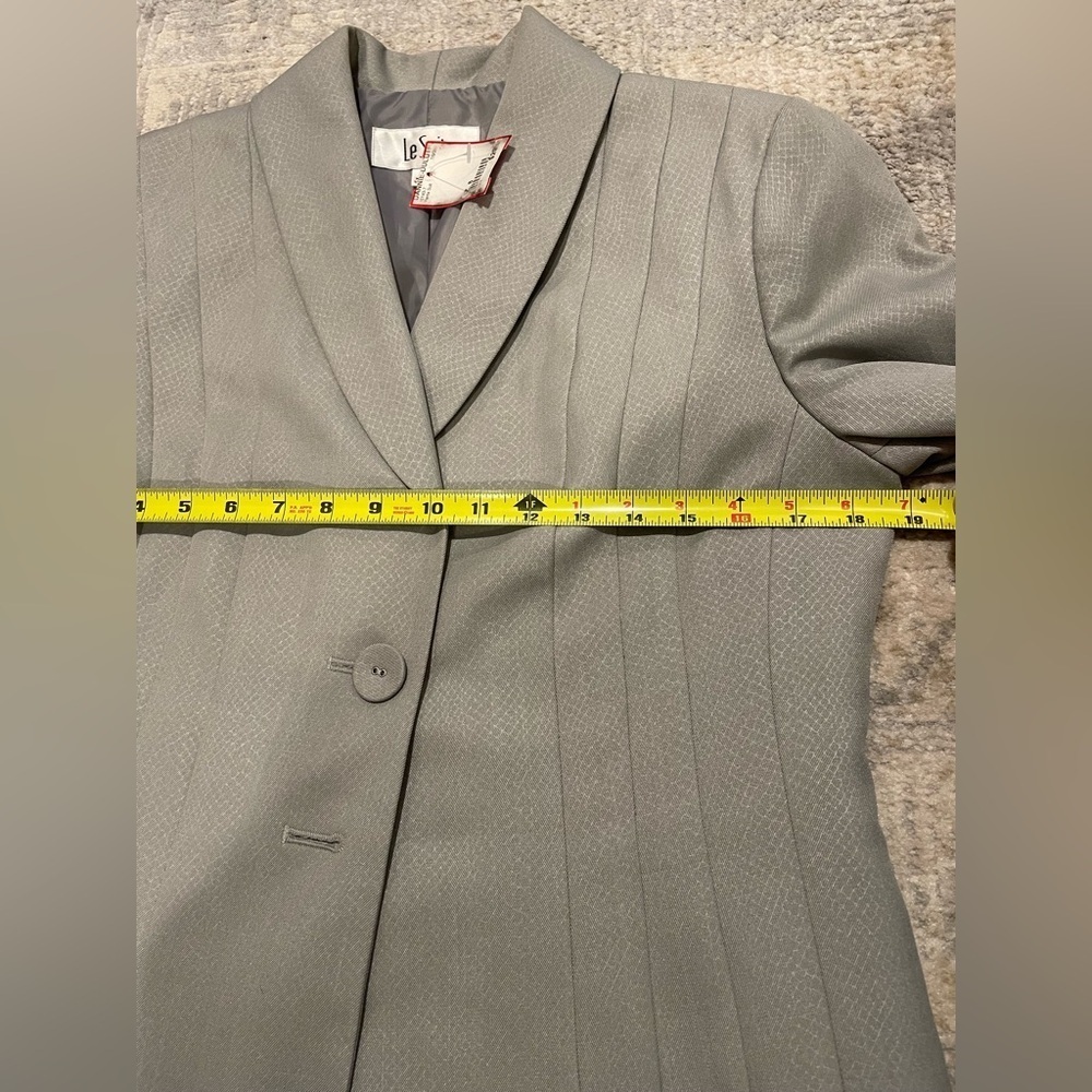 Le Suit Blazer Jacket Gray Silver Women’s Size 8 Professional Career Pleating - Picture 5 of 14